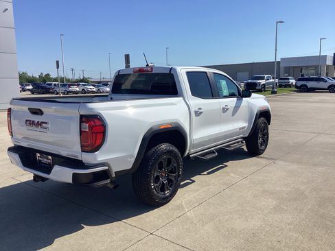 Used 2024 GMC Canyon Elevation w/ Trailering Package RWD image 7