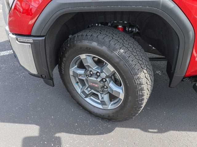 Used 2025 GMC Sierra 2500 SLT w/ SLT Premium Package AWD/4WD image 31
