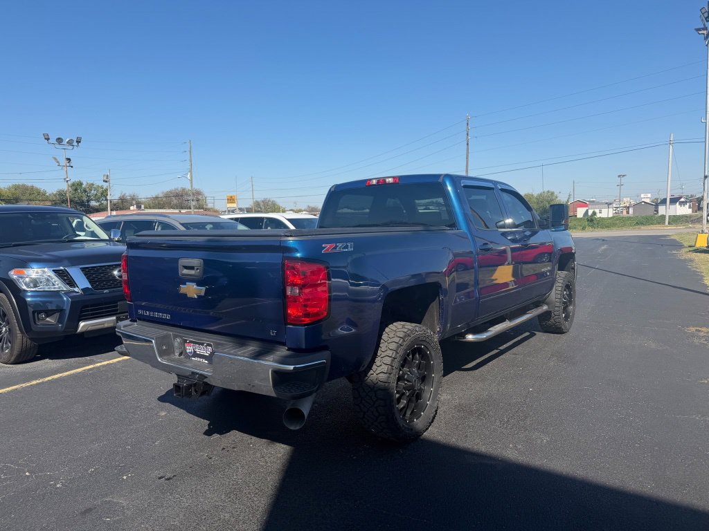 Used 2015 Chevrolet Silverado 2500 LT w/ LT Convenience Package AWD/4WD image 3