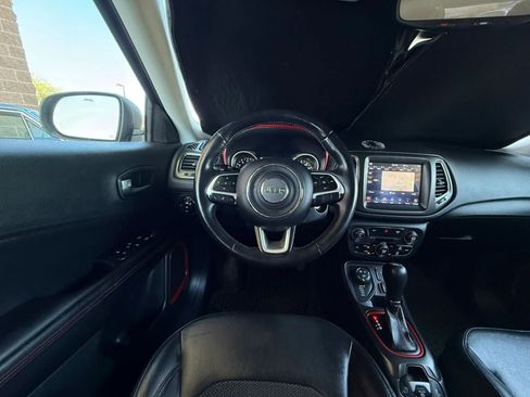 Used 2018 Jeep Compass Trailhawk w/ Navigation Group AWD/4WD image 52
