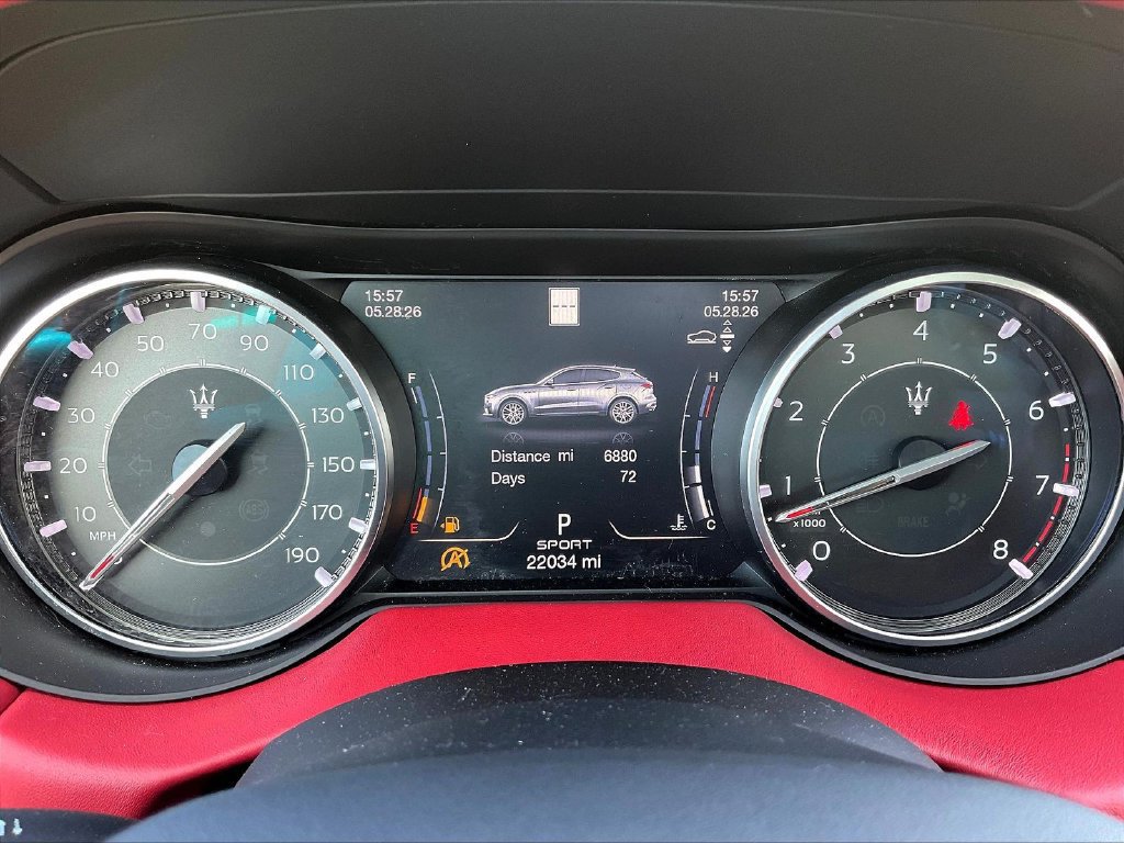 Used 2023 Maserati Levante GT AWD/4WD image 13