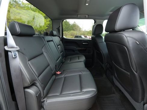 Used 2015 GMC Sierra 1500 SLE w/ SLE Value Package image 28