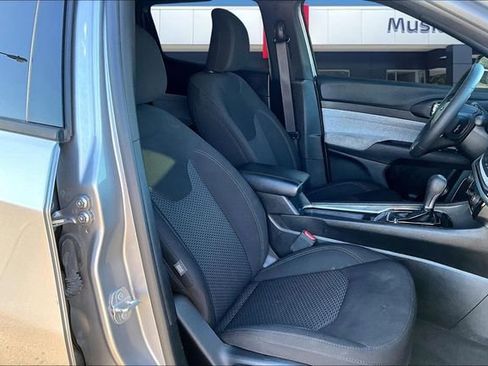 Used 2023 Jeep Compass Sport image 25