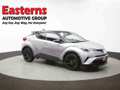 Used 2019 Toyota C-HR Limited FWD image 48