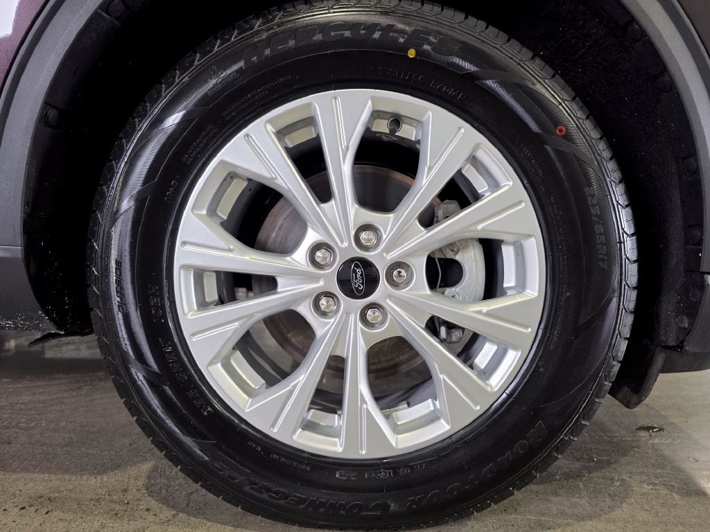 Used 2023 Ford Escape Active w/ Tech Pack #2 AWD/4WD image 29