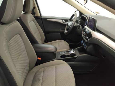 Used 2020 Ford Escape SE FWD image 21