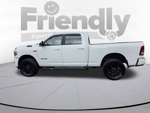 Used 2022 RAM 2500 Big Horn w/ Night Edition AWD/4WD image 8