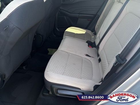 Certified 2022 Ford Escape SE w/ Convenience Package FWD image 16