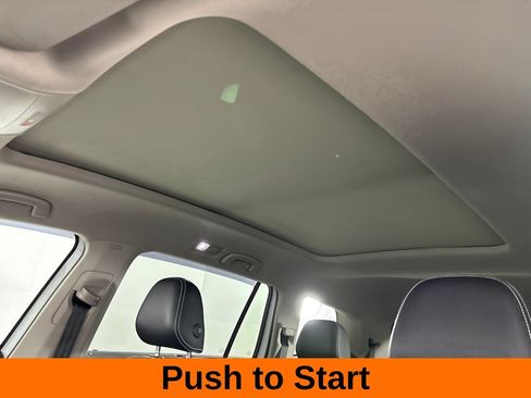 Used 2023 Volkswagen Atlas SE w/ Panoramic Sunroof Package AWD/4WD image 12