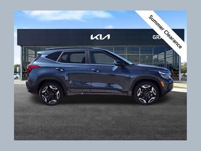 New 2026 Kia Seltos SX w/ SX Sunroof Package