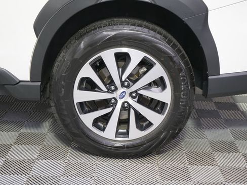 Certified 2024 Subaru Outback Premium AWD/4WD image 20