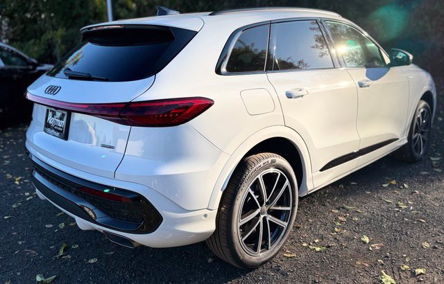 New 2026 Audi Q5 Premium Plus AWD/4WD image 8