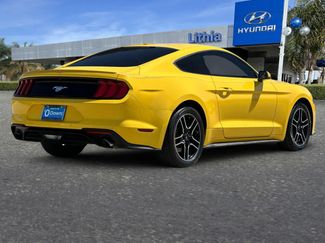 Used 2018 Ford Mustang Premium w/ Equipment Group 201A RWD video 3