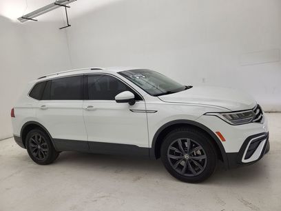 Used 2022 Volkswagen Tiguan SE