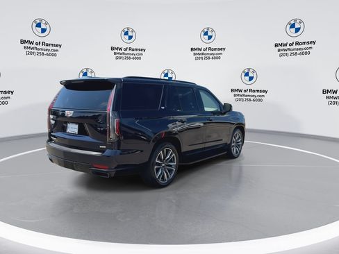 Used 2023 Cadillac Escalade Sport Platinum AWD/4WD image 8