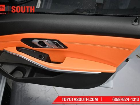 Used 2022 BMW M3 RWD image 33