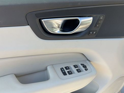 Certified 2023 Volvo XC60 T8 Plus w/ Climate Package image 12
