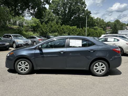 Used 2014 Toyota Corolla L FWD image 2