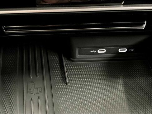 New 2026 Volkswagen Atlas SEL Premium R-Line image 21