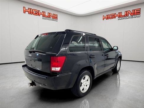 Used 2007 Jeep Grand Cherokee Laredo RWD image 5