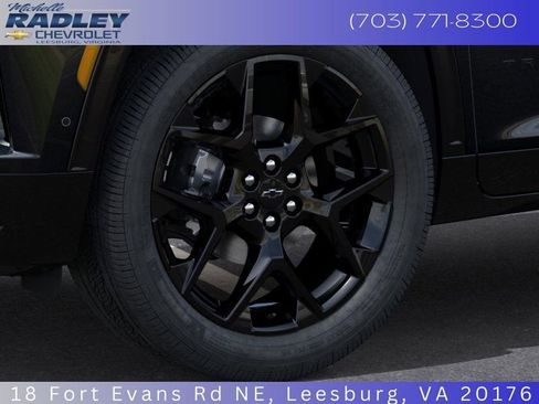 New 2026 Chevrolet Traverse RS w/ LPO, Floor Liner Package image 9