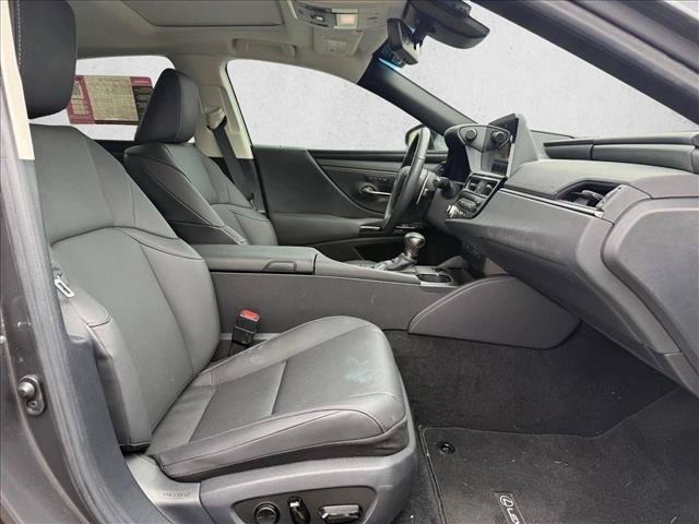 Used 2023 Lexus ES 350 w/ Premium Package FWD image 19