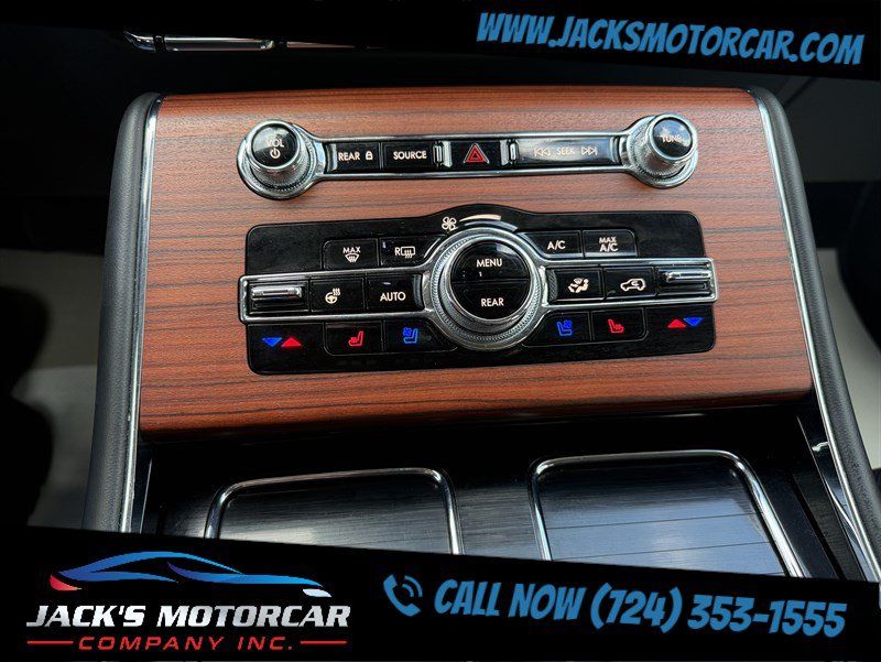 Used 2024 Lincoln Aviator Reserve w/ Equipment Group 201A AWD/4WD image 18
