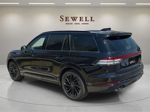 New 2025 Lincoln Aviator Reserve w/ Equipment Group 201A image 3