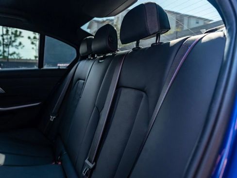 Used 2022 BMW M3 Competition w/ Executive Package image 21