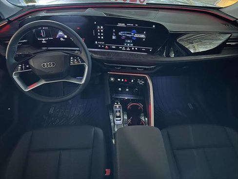New 2025 Audi Q5 Premium w/ Convenience Package AWD/4WD image 10
