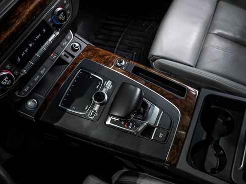 Used 2018 Audi Q5 Prestige image 29