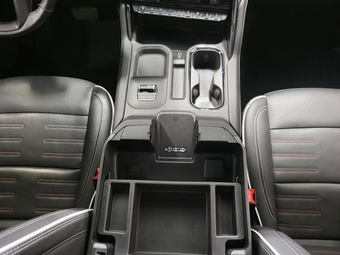 Used 2024 GMC Sierra 2500 AT4X w/ AT4X AEV Edition AWD/4WD image 18