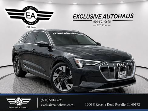 Used 2021 Audi e-tron Premium w/ Towing Package AWD/4WD image 1