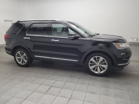 Used 2018 Ford Explorer Limited w/ Equipment Group 301A AWD/4WD image 11