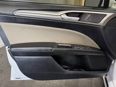 Used 2019 Ford Fusion S image 36