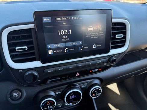 New 2026 Hyundai Venue SEL FWD image 16