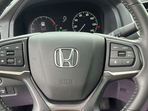 Used 2025 Honda Ridgeline RTL image 11