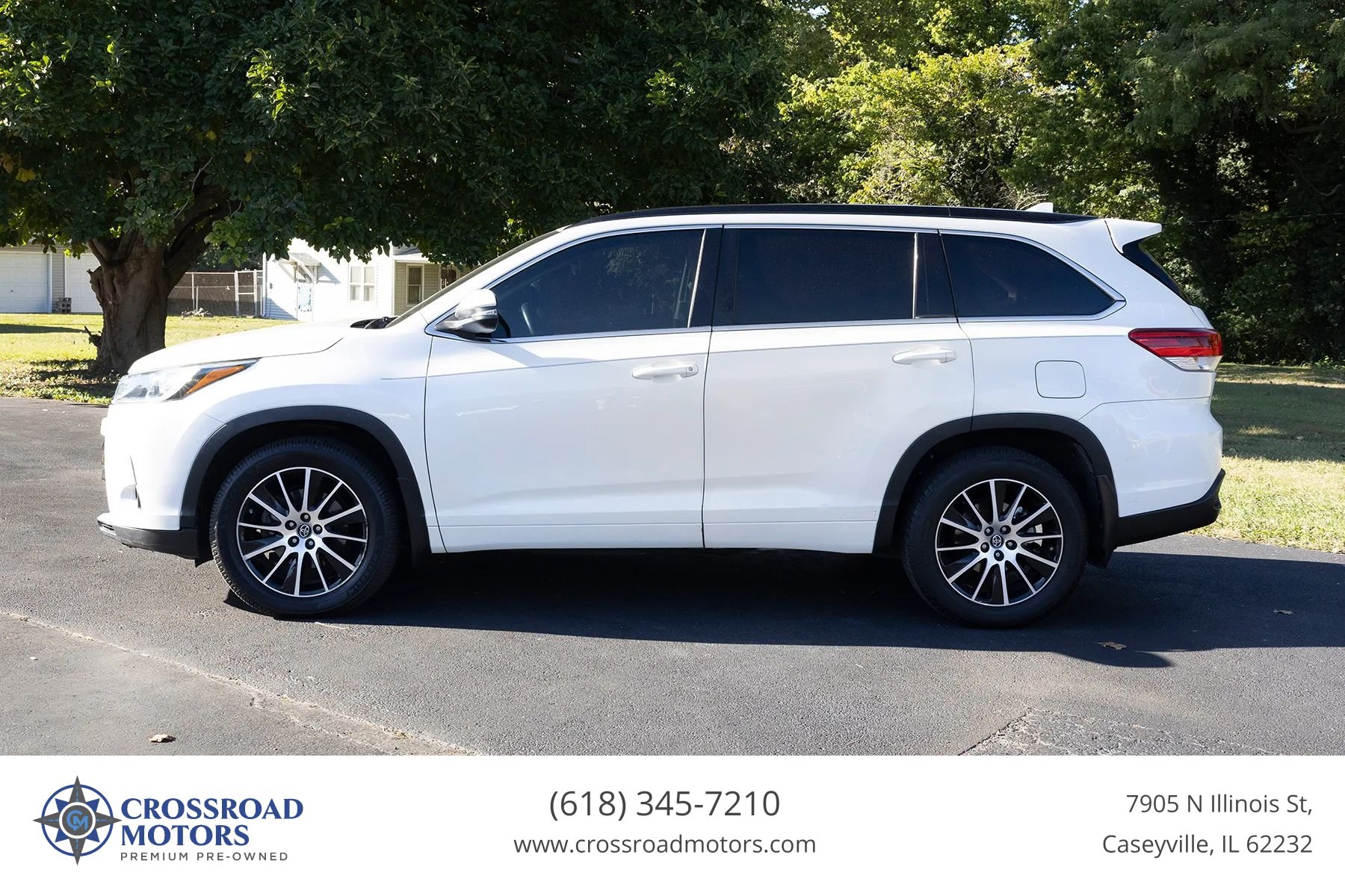 Used 2018 Toyota Highlander SE AWD/4WD image 2
