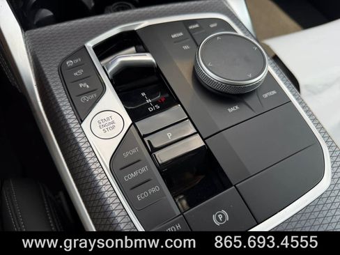 Used 2025 BMW M440i Coupe w/ Premium Package RWD image 23