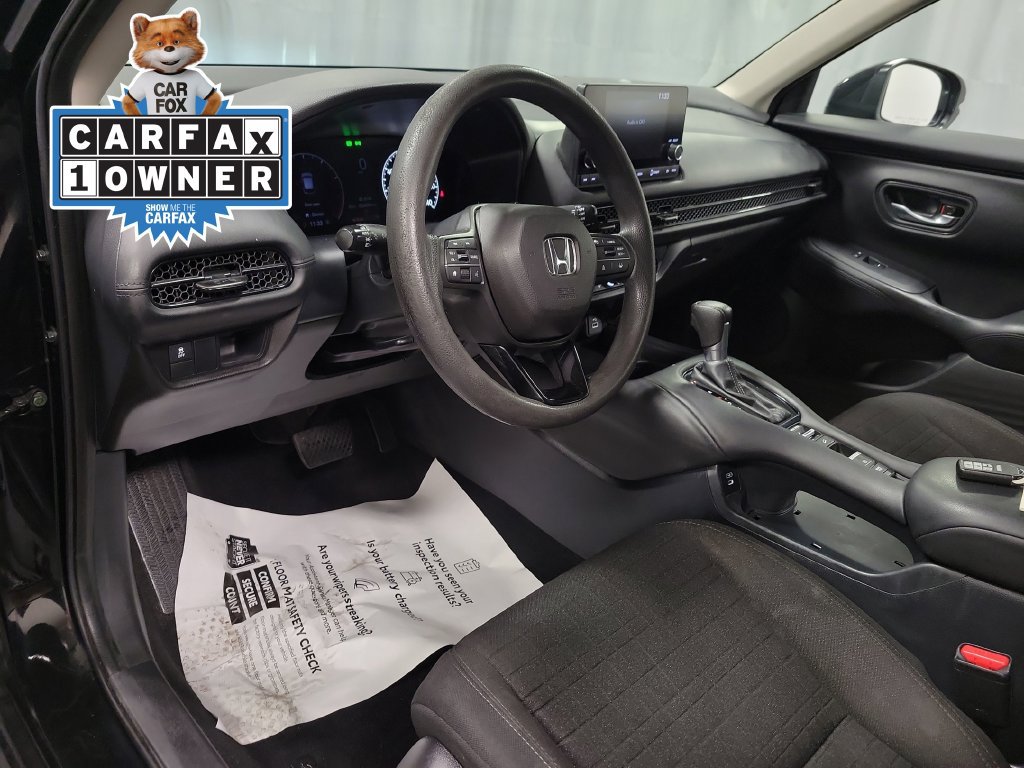 Used 2025 Honda HR-V LX image 16