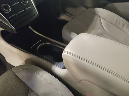 Used 2018 Lincoln MKC Reserve image 26