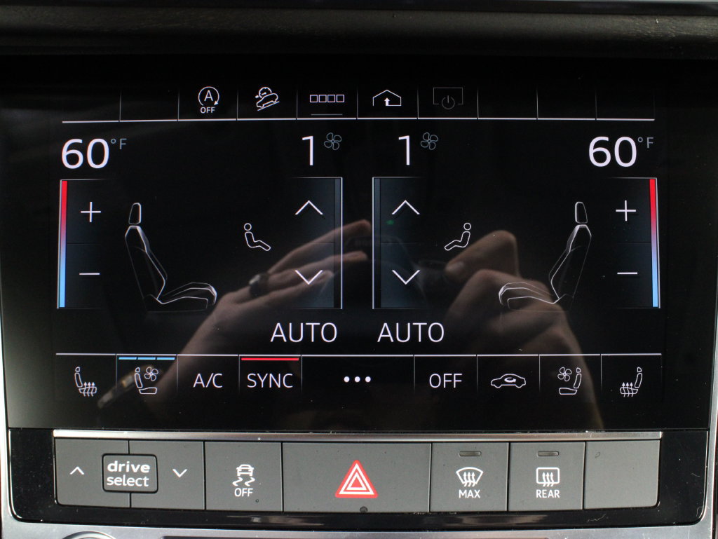 Used 2024 Audi Q7 2.0T Premium Plus AWD/4WD image 31