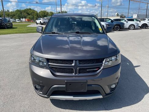 Used 2019 Dodge Journey GT w/ Nav & Sun Group AWD/4WD image 2