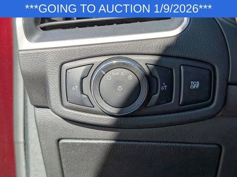 Used 2024 Ford Edge SEL image 19