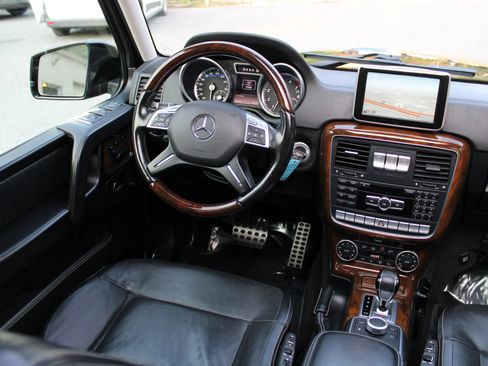 Used 2015 Mercedes-Benz G 550 image 13