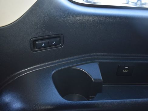 Used 2023 Ford Expedition Max XLT image 49