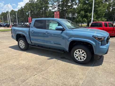 New 2026 Toyota Tacoma SR5 AWD/4WD image 9
