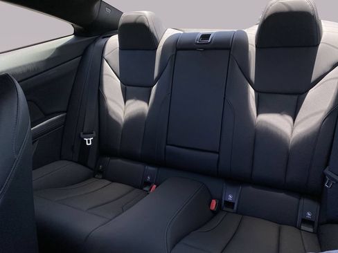 Used 2023 BMW 430i Coupe w/ M Sport Package RWD image 16