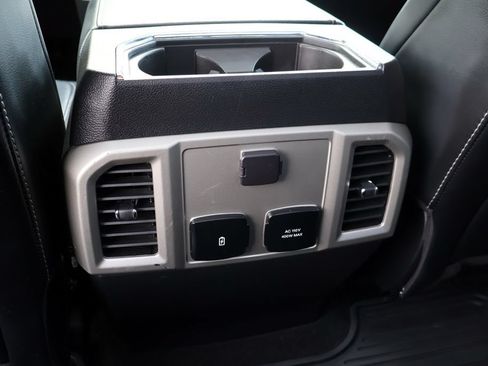 Certified 2019 Ford F150 Lariat AWD/4WD image 33