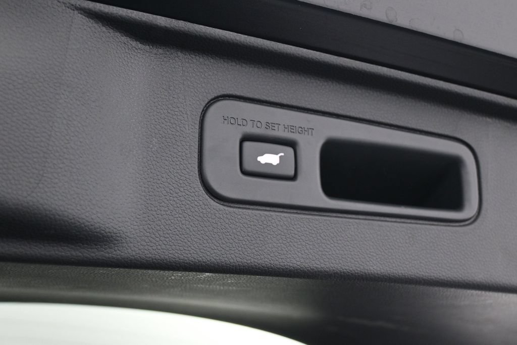 Used 2024 Honda Pilot EX-L image 39